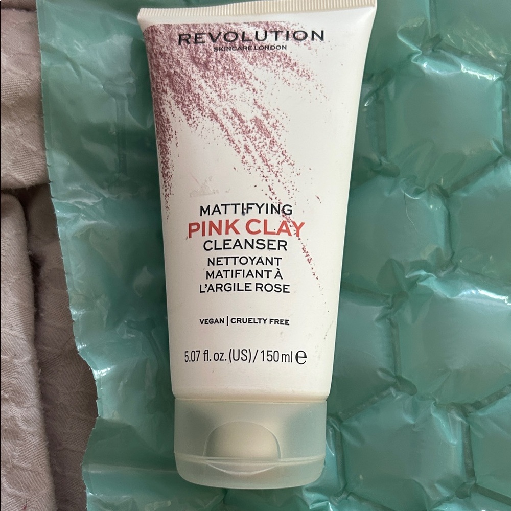 Revolution Pink Clay Cleanser